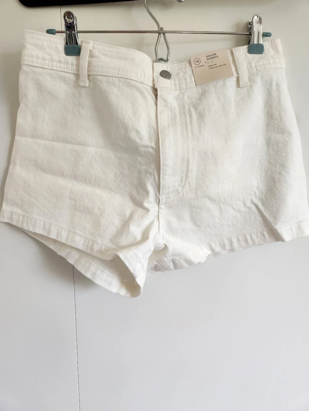 NWT Universal Thread White High Rise Sailor Shorts Size 10